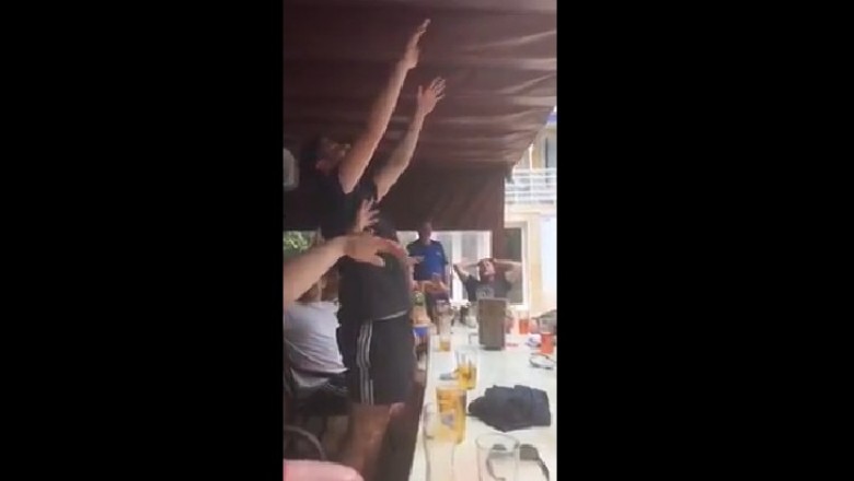 Jak wkręcić swojego kumpla na imprezie? Wystarczy zrobić fale