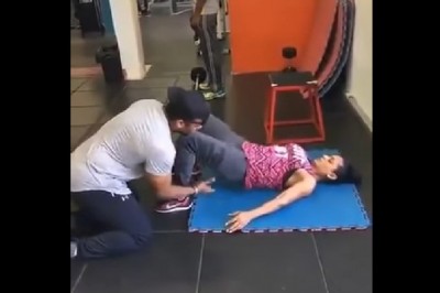 Trener personalny mocno sobie pozwala z klientką. Za takie zachowanie powinien wylecieć z pracy?