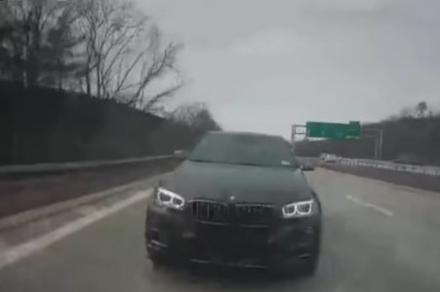 BMW kontra naczepa ciężarówki na autostradzie. Czy on miał zamknięte oczy?