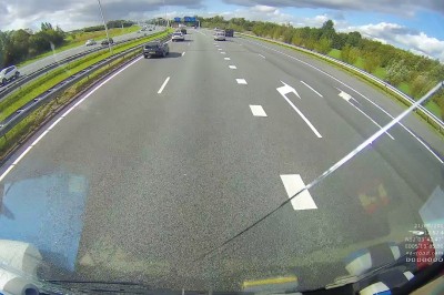 Polak oszukał przeznaczenie na autostradzie w Holandii. Niewiele brakowało