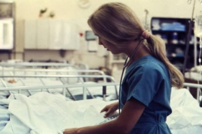 Ujawnili ile zarabiają pielęgniarki. Większość z nas nie spodziewało się takich kwot