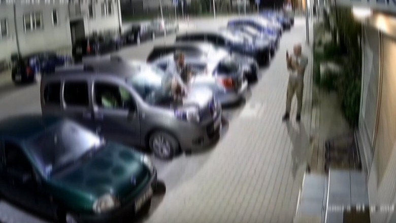 Zrobili sobie maraton po maskach aut we Lwówku Śląskim - nagranie z monitoringu