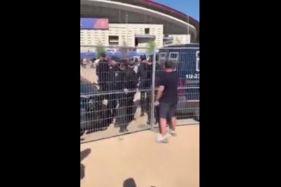 Narwany kibic piłki nożnej kontra policjanci. Szybko się zdziwił