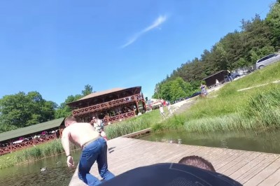 Motocykliści nagrali akcję ratowania porobionego mężczyzny w Złotym Potoku 