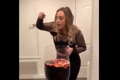 Kiedy dziewczyna mówi, że idzie na babski wieczór i trzepnie tylko jednego drinka