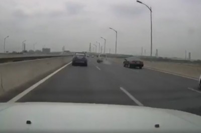 Zapalił mu się bak w czasie jazdy. Mocna akcja na autostradzie 