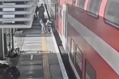 „Matka roku” odwaliła konkretny numer na peronie. To ciężko ogarnąć - nagranie 