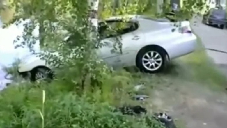 Tadek z Edkiem mistrzowie w wyciąganiu auta. Gorzej pójść nie mogło