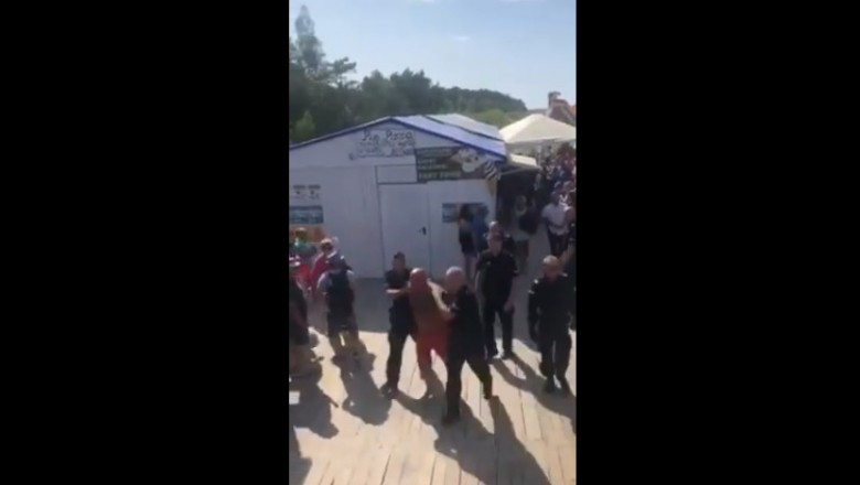 Dwóch typów zaatakowało ratowniczkę w Łebie. Ludzie bili brawo gdy ich zgarnięto
