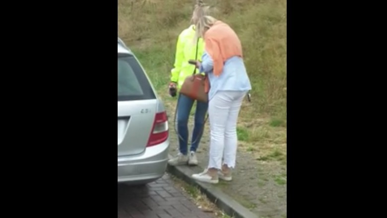 Ziomek przyuważył mamusię i córkę na parkingu podczas nietypowej akcji