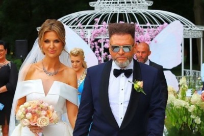 Krzysztof Rutkowski właśnie się ożenił. Ślub za milion złotych i 4 suknie ślubne 
