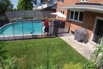 Wiewiórka vs wystraszony gość. Nie ogarnął sytuacji 