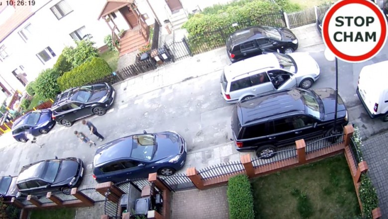 Jazda Paseratti z otwartymi drzwiami. Kolizja i ucieczka z miejsca zdarzenia