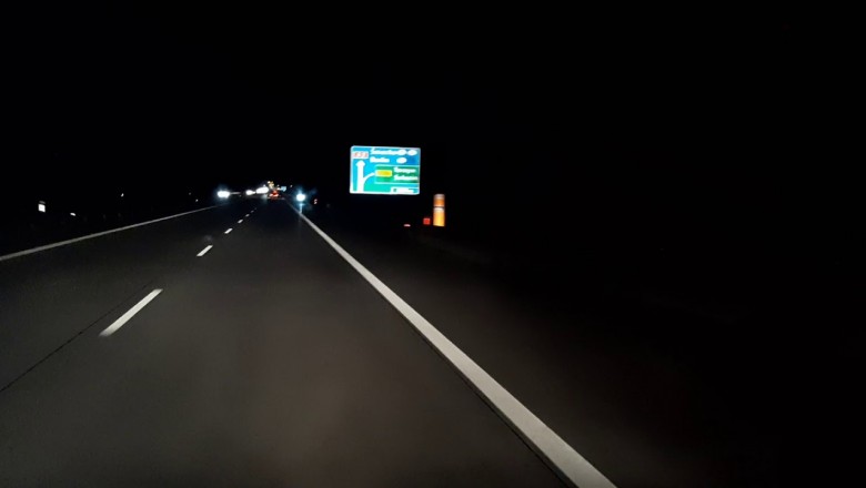 Jechał elektryczną hulajnogą autostradą A2 pod prąd. Nagrał go kierowca auta