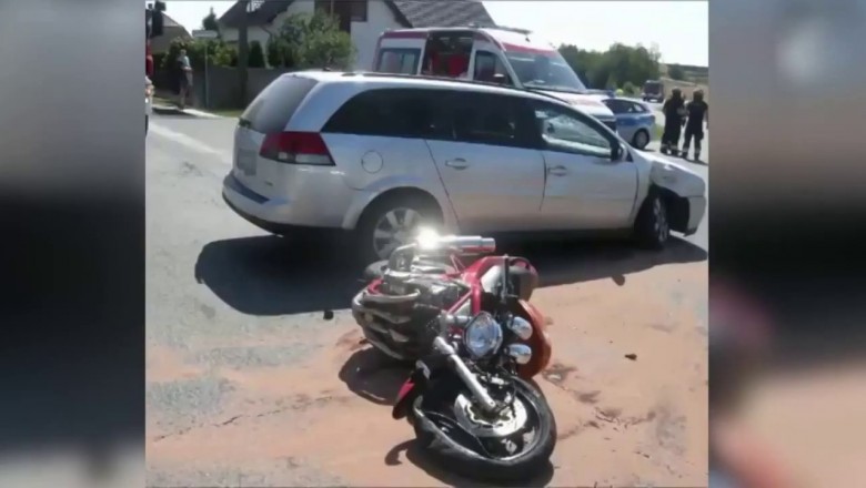 Nagranie z wypadku motocyklisty z autem. Do tej pory nie ma winnych