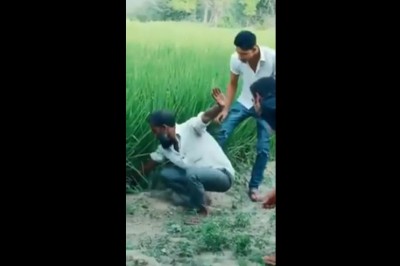 Pół wystraszonej wioski kontra gościu. Znalazł w trawie dziwnego gada 