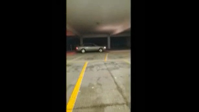 Urządzili sobie wyścig na parkingu. Jeden z nich zapomniał hamować