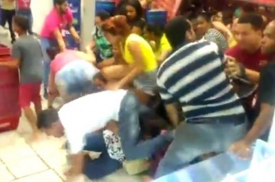 Kiedy myślałeś, że bitwy o karpia w Lidlu nie da się przebić