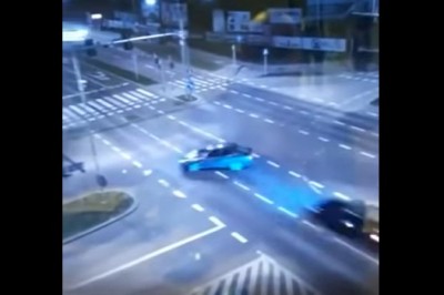 Jechał BMW pod prąd. Skasował Renault na skrzyżowaniu w Rzeszowie