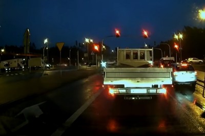 Kiedy chamskie zachowanie to za mało i jeszcze zaczynasz dyskusję 