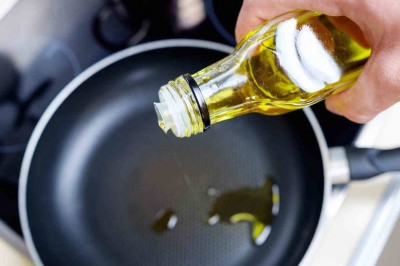 GIS wycofuje olej roślinny ze sklepów. Stanowi zagrożenie dla zdrowia konsumentów