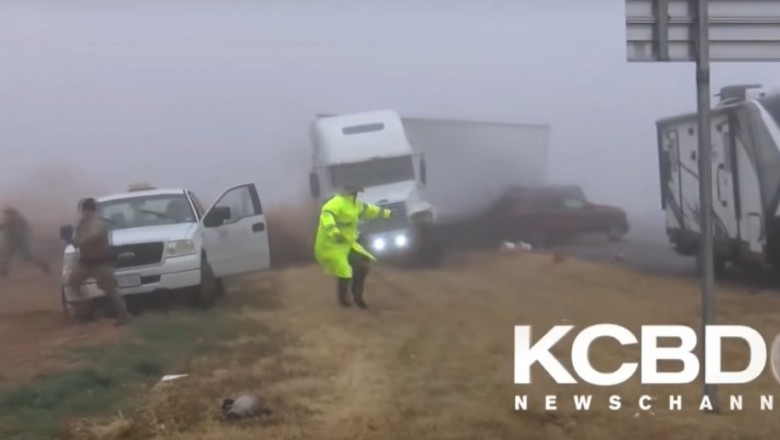 Ciężarówka kontra policjanci. Niezwykłe nagranie z wypadku