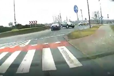 On lata szybko, ale bezpiecznie, ale nie tym razem. Dzwon na rondzie 