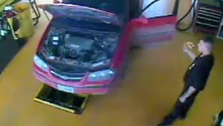 Kiedy kończysz naprawiać auto klienta, ale okazuje się, że silnik jest do wymiany