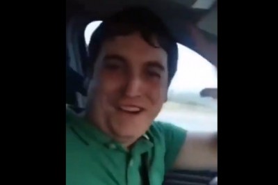 Puścił kierownicę przy 160 km/h. Nagrali swój wypadek