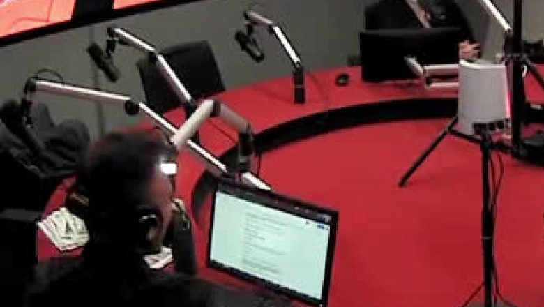 Żart o teściowej, który rozwalił system. Poszedł na żywo w radio