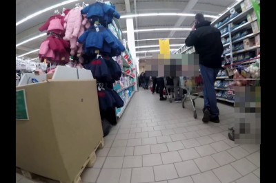 Tak wyglądała gigantyczna kolejka w markecie w Gdańsku