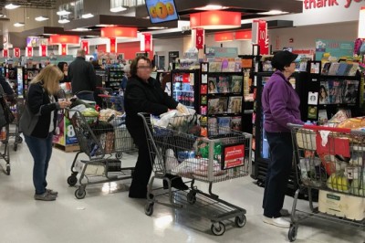 Zakaz wychodzenia z domu bez ważnych powodów. Dotyczy to także mszy i kościołów 