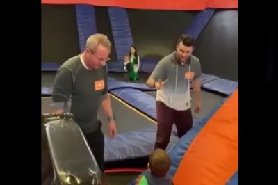 Jak ojciec zorganizuje zabawę, to od razu dostajesz licencję astronauty 