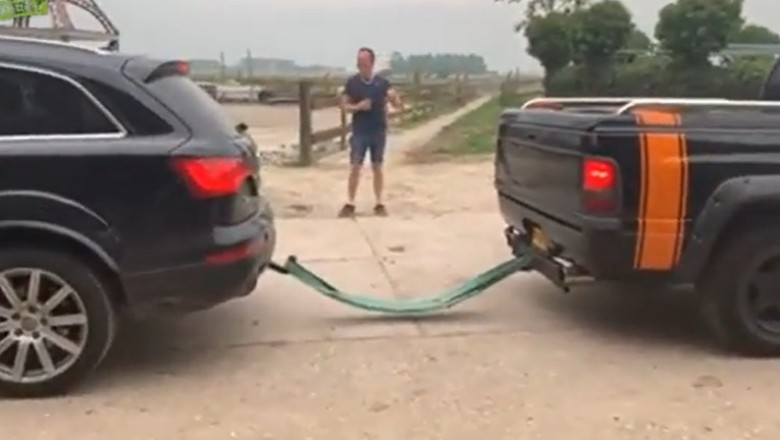 Audi Q7 vs Dodge Ram, czyli niemiecka technologia vs amerykańska