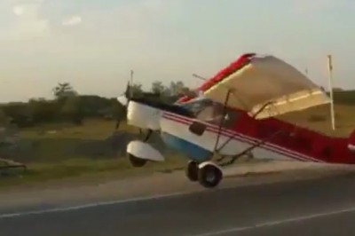 Próbował wystartować samolotem z publicznej drogi