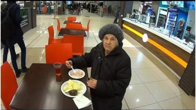 Staruszka poprosiła tylko o szklankę ciepłej wody. Nie spodziewała się takiej reakcji