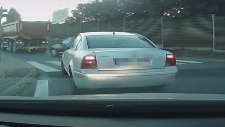 Mistrz ucieczki w Passerati. Nagranie z policyjnego radiowozu