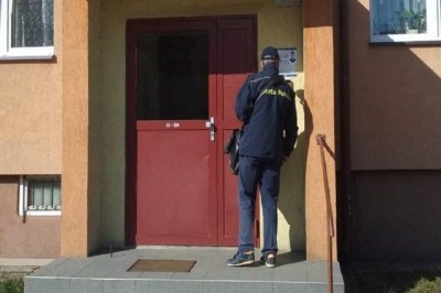 Listonosze z tabletami zapukają do wszystkich drzwi. Mają nowe zadanie 