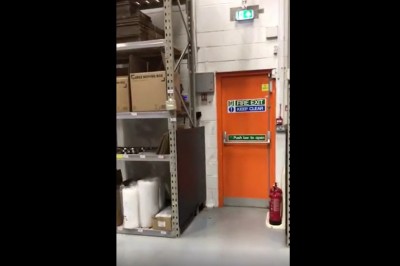 Kiedy chcesz mieć trochę prywatności w pracy i nikt nie wie o tym pokoju