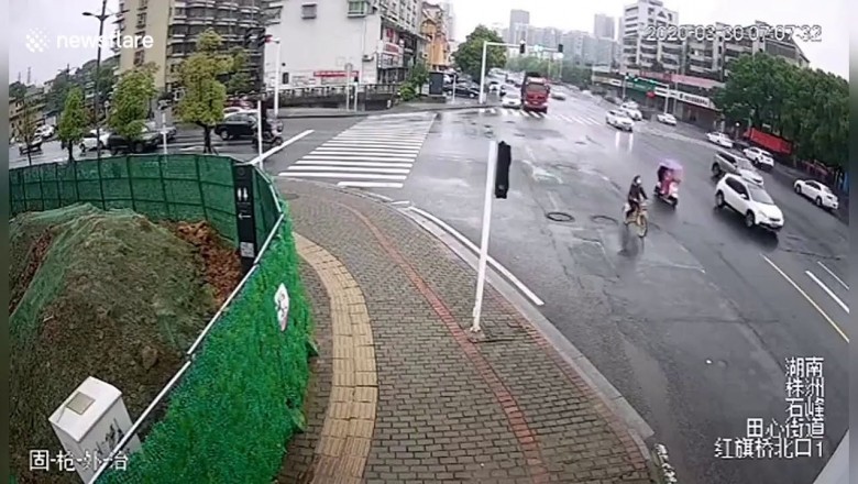 30 ton szkła spadło na auto na skrzyżowaniu. Przygniotło całą rodzinę