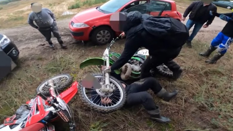 Właściciele terenu szarpią się z motocyklistami. Nagrali całe zajście