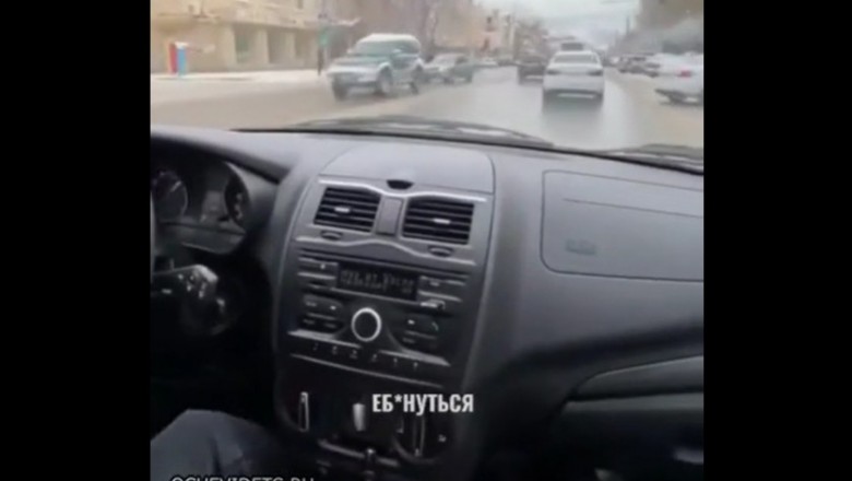 Chciał pokazać kumplowi jaki z niego kozak. Rozwalił auto już po chwili