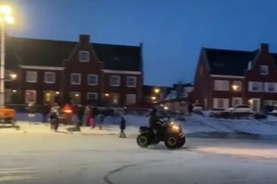 Polak topi swojego quada w rzece. A chciał się tylko popisać jazdą 