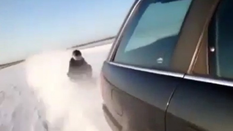 Polacy i ich kulig za Audi przy 160 km/h. Ten gość chyba niczego się nie boi