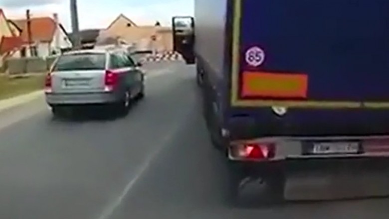 Odebranie prawka to chyba za mało. Popisy kierowcy w skodzie