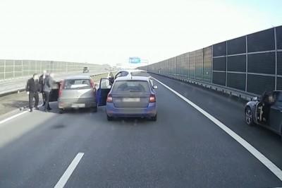 Obywatelskie zatrzymanie kierowcy na autostradzie A4 