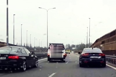 Szeryf drogowy i natychmiastowa karma. Musiał się nieźle zdziwić 