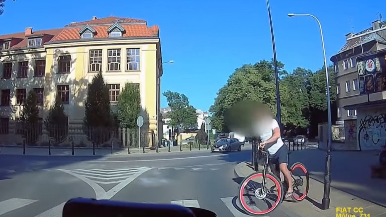 To się musiał zdziwić. Szybkie wyjaśnienie zasad rowerzyście