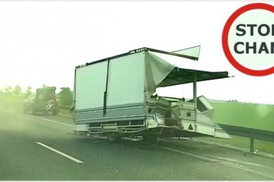 Wjechała w foodtrucka na S5. Nagranie z wideorejestratora 
