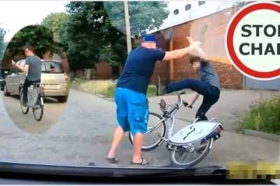Wyskoczył do rowerzysty z łapami. Nie spodobało mu się jego zachowanie 